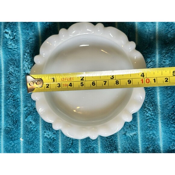 Anchor Hocking Milk Glass Ashtray Trinket Jewelry Dish Vintage - Picture 4 of 5